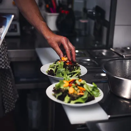 Almgasthaus Knoepflesbrunnen Vierbettzimmer 2 Apartamento Utzenfeld
