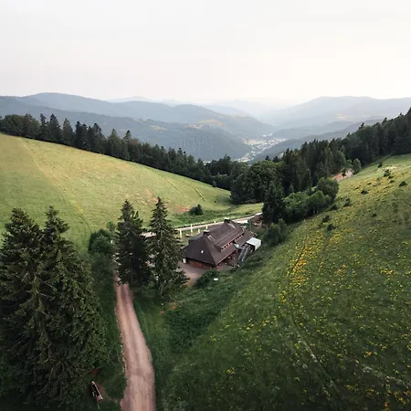 Almgasthaus Knoepflesbrunnen Vierbettzimmer Apartman *