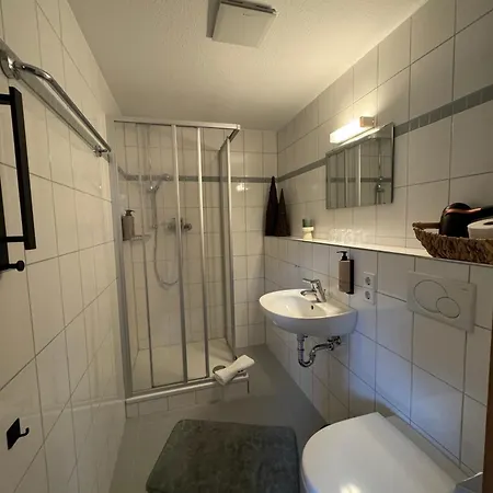 Almgasthaus Knoepflesbrunnen Vierbettzimmer Apartman